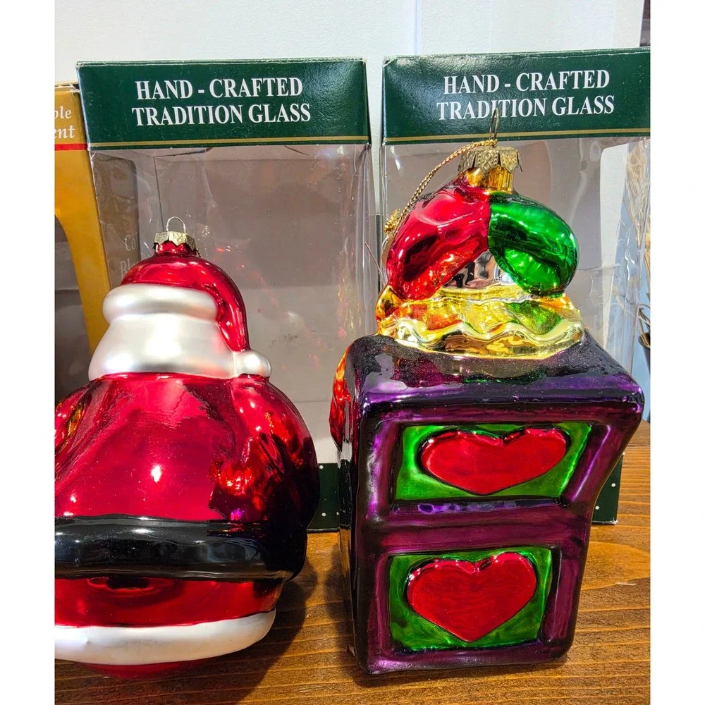 VTG Hand Crafted Blown Glass Hand Painted Christmas Ornaments Set of 4